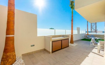 Property slide 44