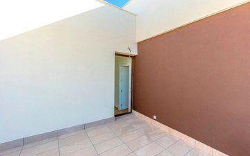 Property slide 28