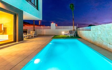 Property slide 47