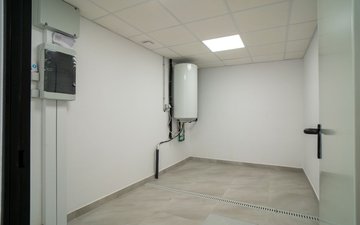 Property slide 22