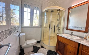 Property slide 36