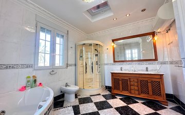 Property slide 47
