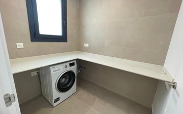 Property slide 20