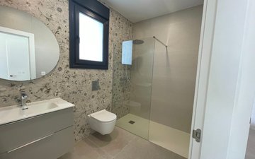 Property slide 21