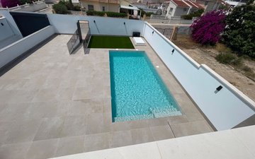 Property slide 47
