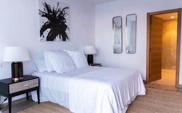 Property slide 21