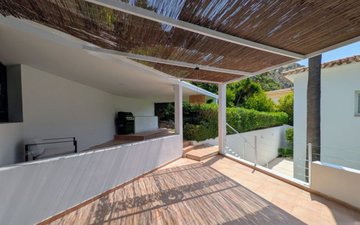 Property slide 39