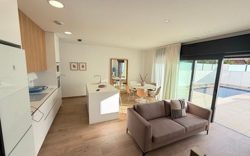 Property slide 10