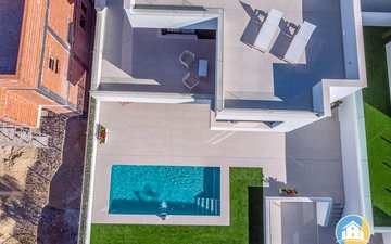 Property slide 30
