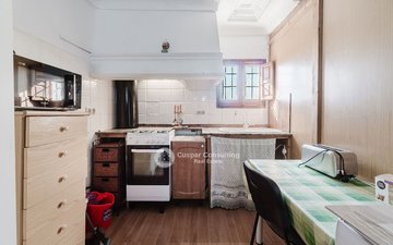Property slide 30