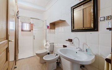 Property slide 31
