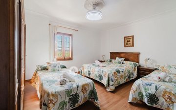 Property slide 33
