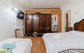 Property slide 39