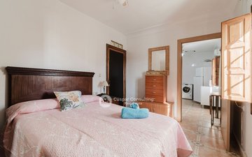 Property slide 47