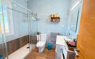 Property slide 20