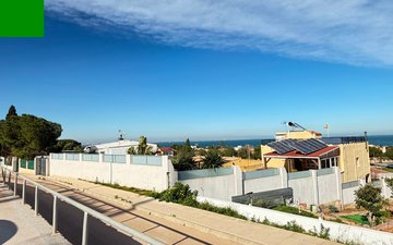 Property slide 42