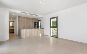 Property slide 4