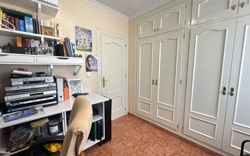 Property slide 30