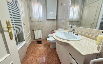 Property slide 35
