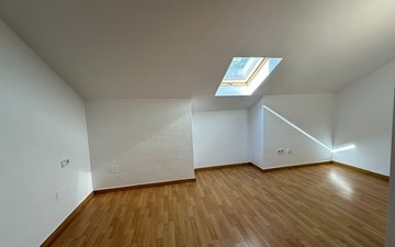 Property slide 25