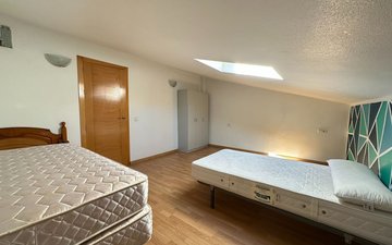 Property slide 22