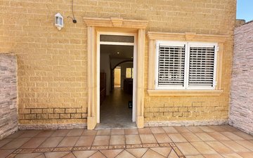 Property slide 40