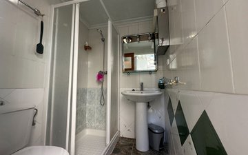 Property slide 14