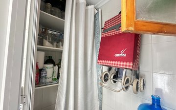 Property slide 17