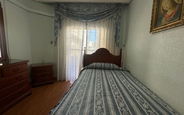 Property slide 32