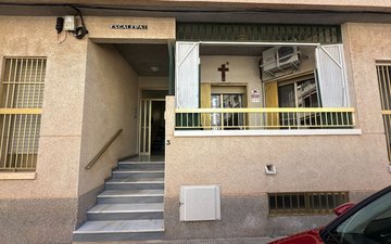 Property slide 44