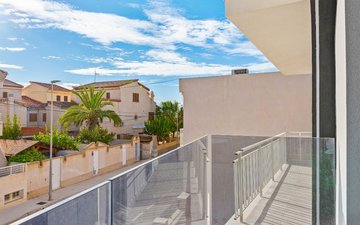 Property slide 16