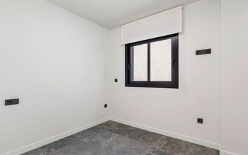 Property slide 22