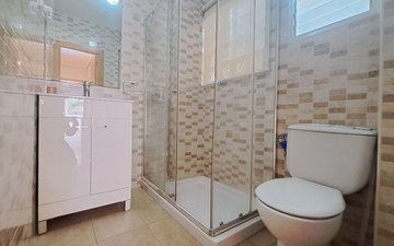 Property slide 19