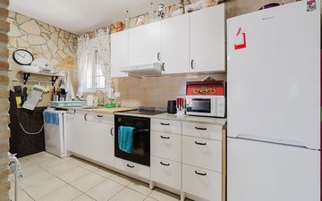 Property slide 9
