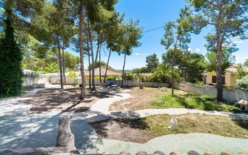 Property slide 38