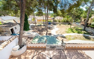 Property slide 43