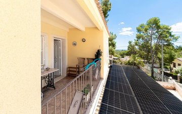 Property slide 33