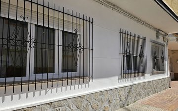 Property slide 24
