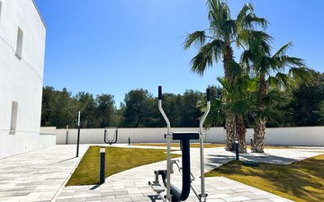 Property slide 28