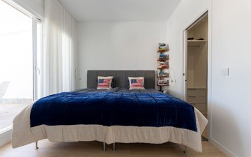 Property slide 33