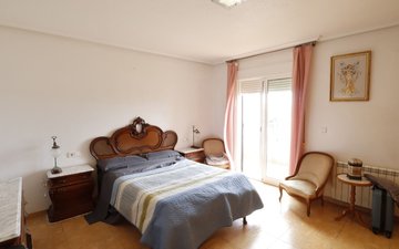 Property slide 28