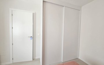 Property slide 22