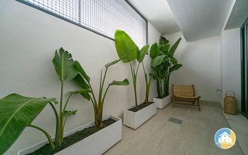 Property slide 25