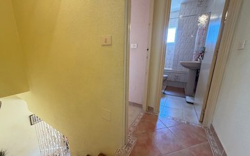 Property slide 19
