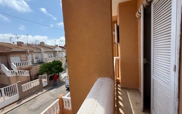 Property slide 20