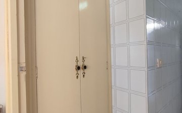 Property slide 6