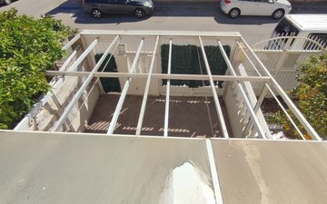 Property slide 16