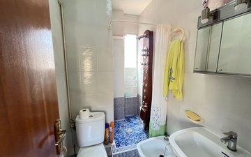 Property slide 20