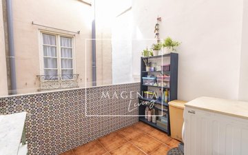 Property slide 40