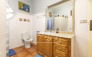 Property slide 42